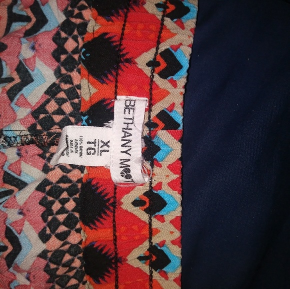 Bethany Mota Aztec design shorts - Picture 2 of 2